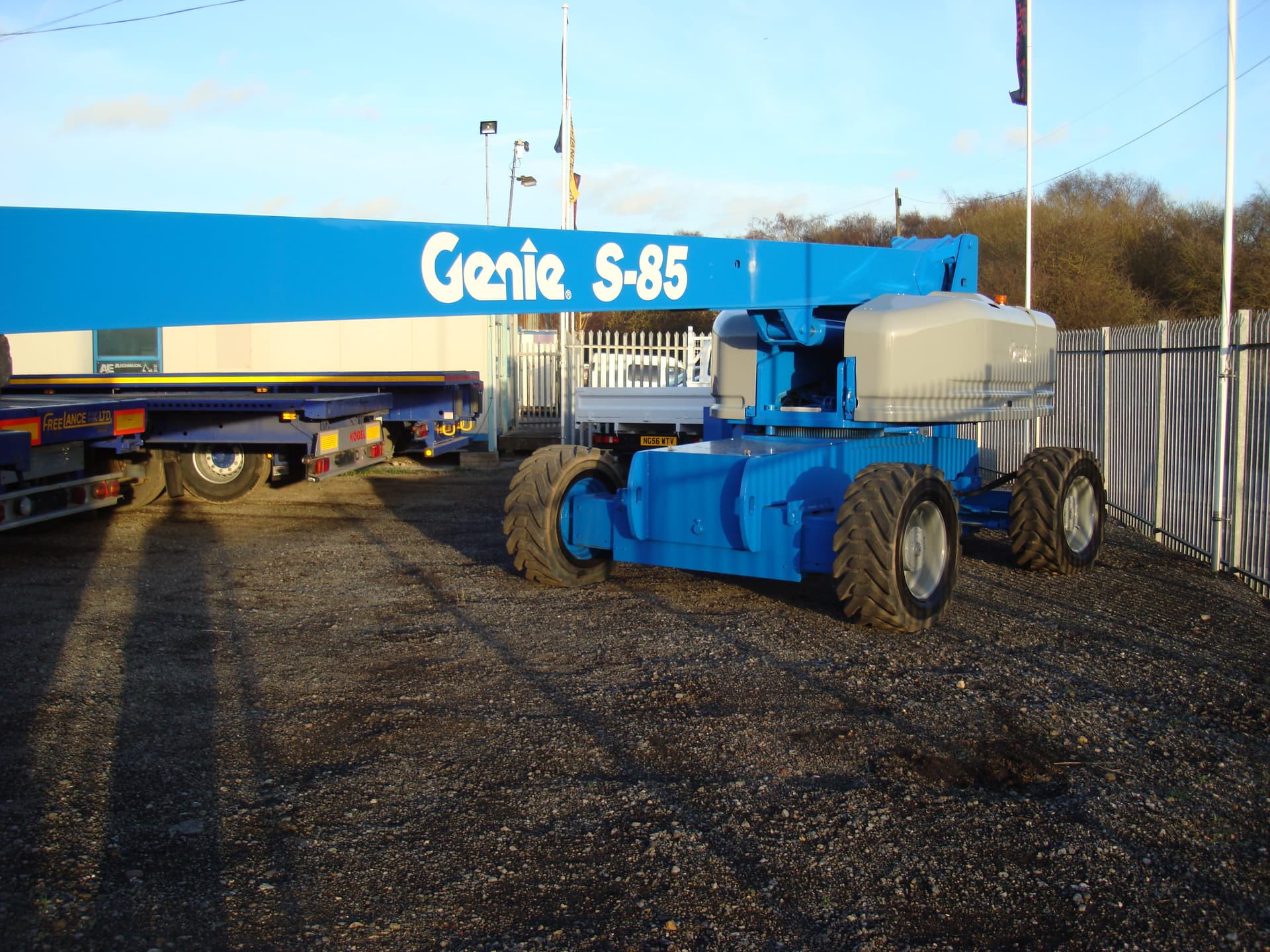 Brazo Telescópico 4WD Diésel 28 Metros Genie S-85 2015