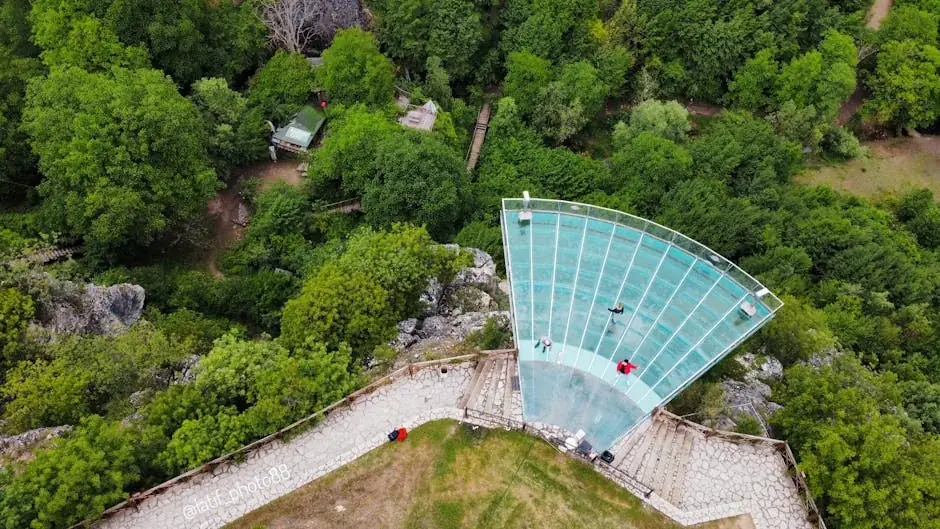 Elevadores de tijera: La solución perfecta para trabajos en altura